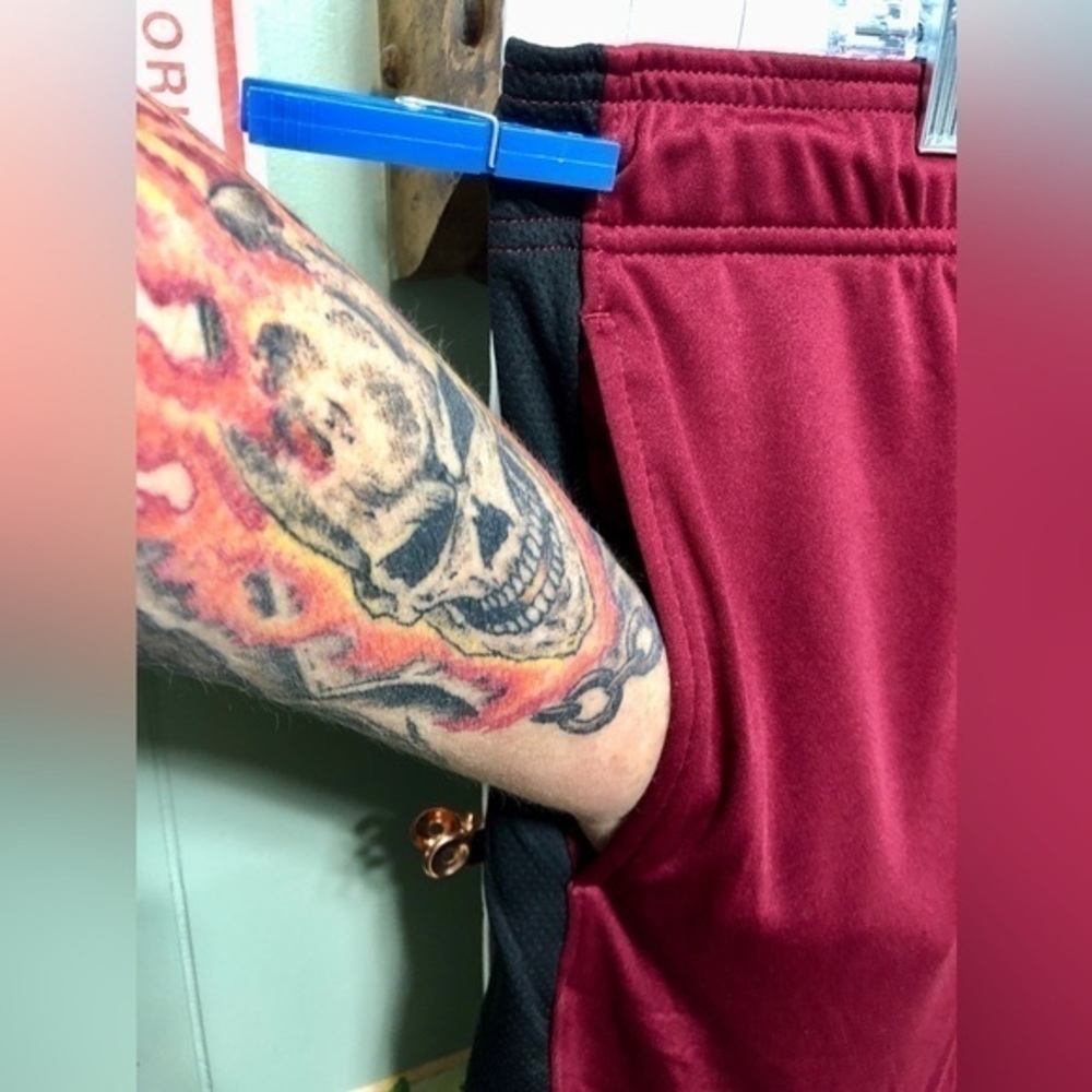 💠Reebok Amped Slim Polyester Garnet Training Basketball Shorts - Picture 6 of 13